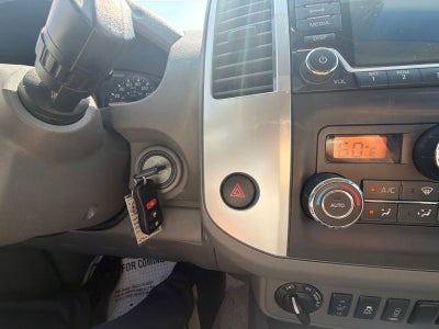 2015 Nissan Frontier SV