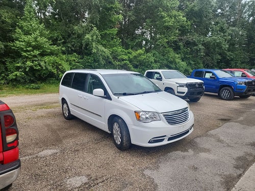 2014 Chrysler Town & Country Touring