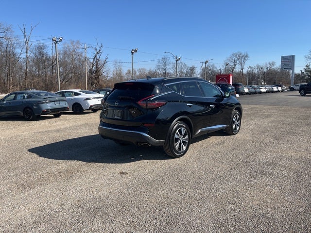 2023 Nissan Murano SV