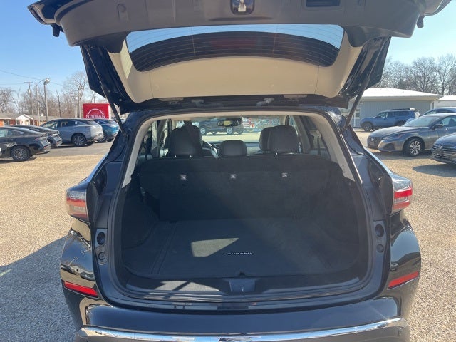 2023 Nissan Murano SV