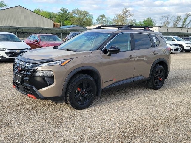 2025 Nissan Rogue Rock Creek