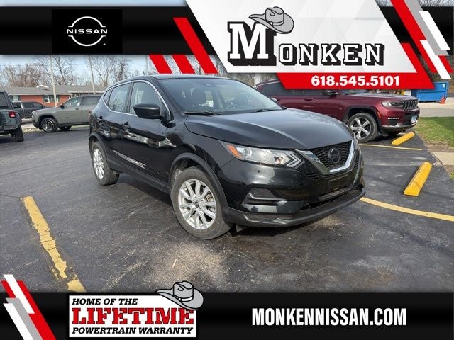 2022 Nissan Rogue Sport S