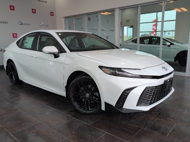 2026 Toyota Camry SE AWD