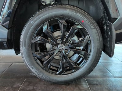 2025 Toyota RAV4 Hybrid SE