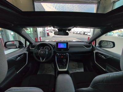 2025 Toyota RAV4 Hybrid SE