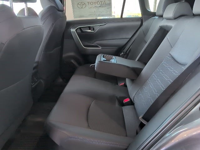 2025 Toyota RAV4 Hybrid SE