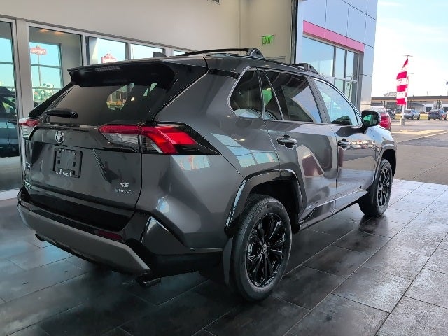 2025 Toyota RAV4 Hybrid SE