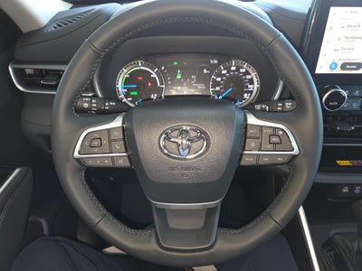 2026 Toyota Highlander Hybrid XLE