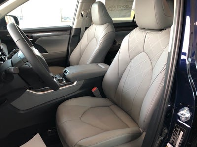 2026 Toyota Highlander Platinum