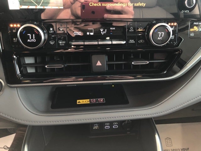 2026 Toyota Highlander Platinum