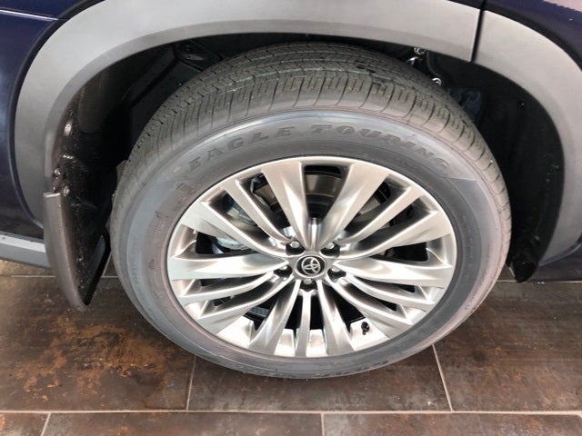 2026 Toyota Highlander Platinum