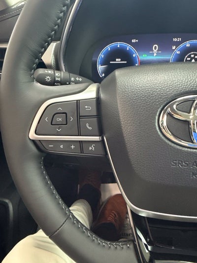 2026 Toyota Highlander Platinum
