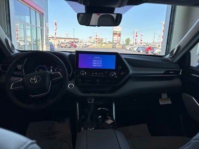 2026 Toyota Highlander Limited