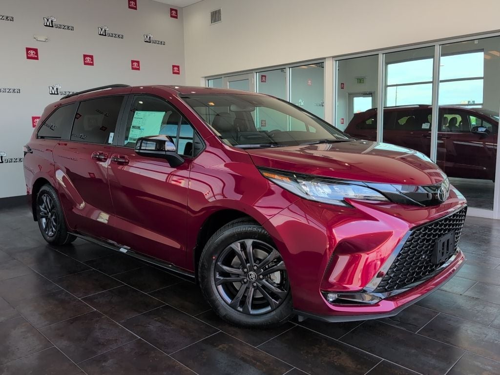 2026 Toyota Sienna XSE