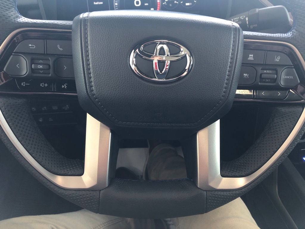 2026 Toyota Tundra i-FORCE MAX Tundra Platinum