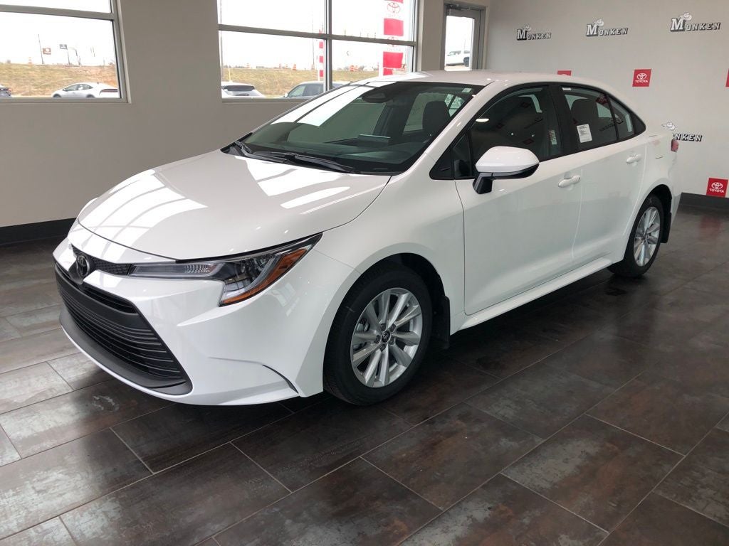 2026 Toyota Corolla LE