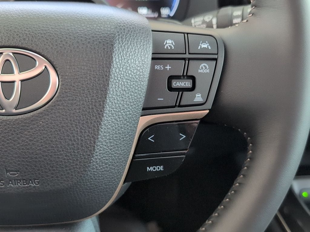 2026 Toyota Toyota Crown Signia Limited