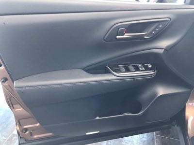 2025 Toyota Toyota Crown Signia Limited