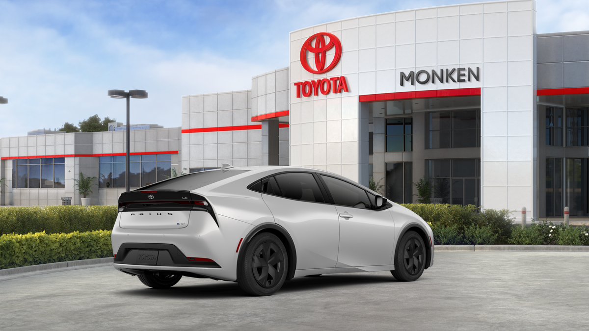 2026 Toyota Prius LE