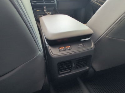 2026 Toyota C-HR XSE
