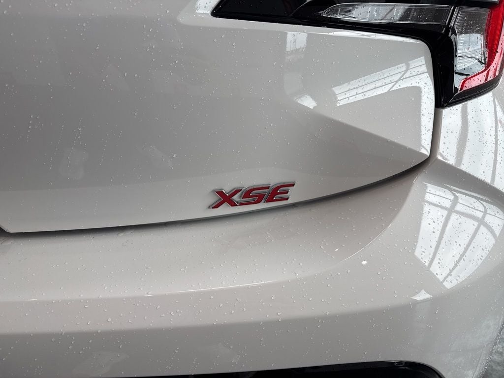 2026 Toyota Corolla Hatchback XSE - Photo 11