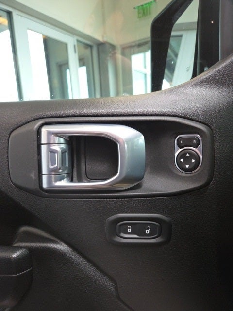 2022 Jeep Gladiator Altitude