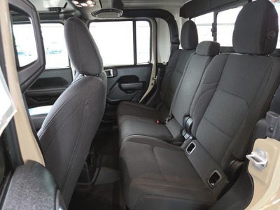 2022 Jeep Gladiator Altitude