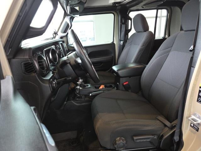 2022 Jeep Gladiator Altitude