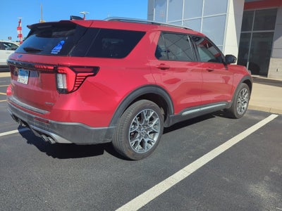 2025 Ford Explorer Platinum