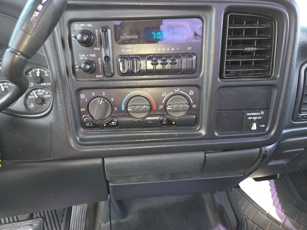 2002 Chevrolet Silverado 1500 Base