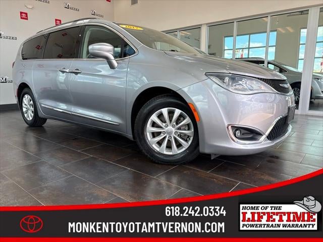 2017 Chrysler Pacifica Touring L