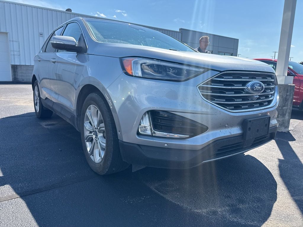 2020 Ford Edge Titanium