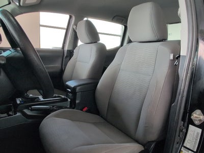 2016 Toyota Tacoma SR