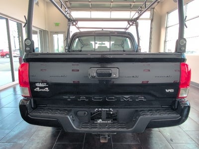 2016 Toyota Tacoma SR