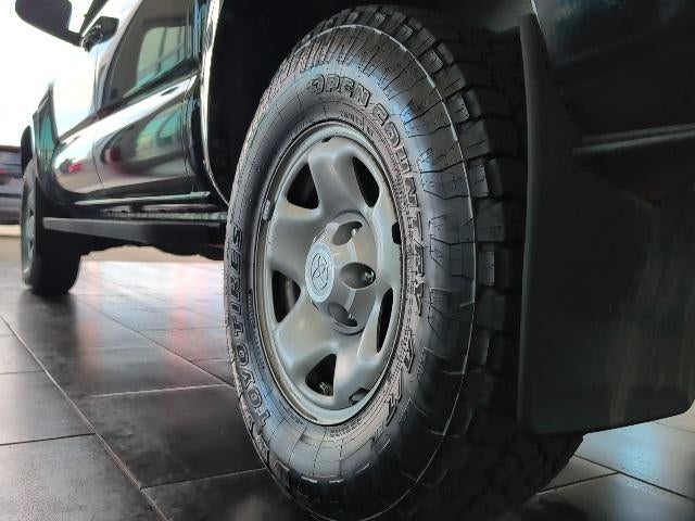 2016 Toyota Tacoma SR