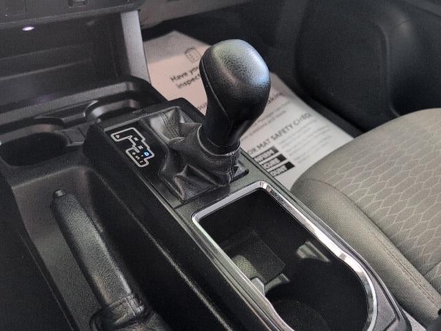 2016 Toyota Tacoma SR