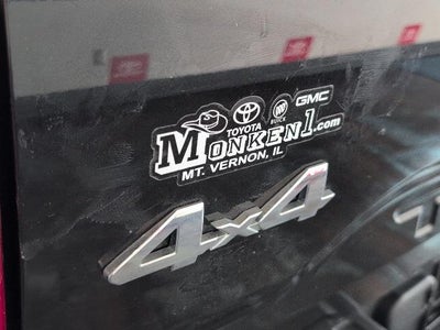 2016 Toyota Tacoma SR