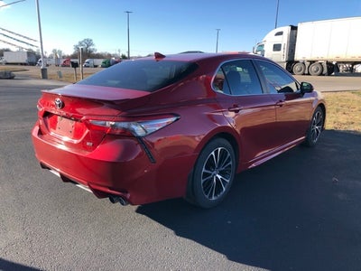 2019 Toyota Camry SE
