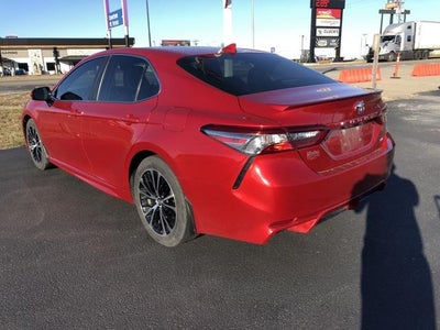 2019 Toyota Camry SE