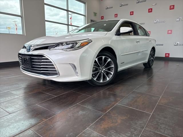 2018 Toyota Avalon Hybrid XLE Plus