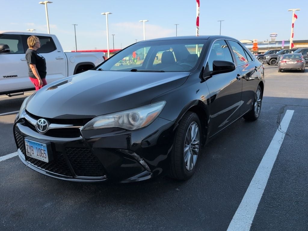2016 Toyota Camry SE