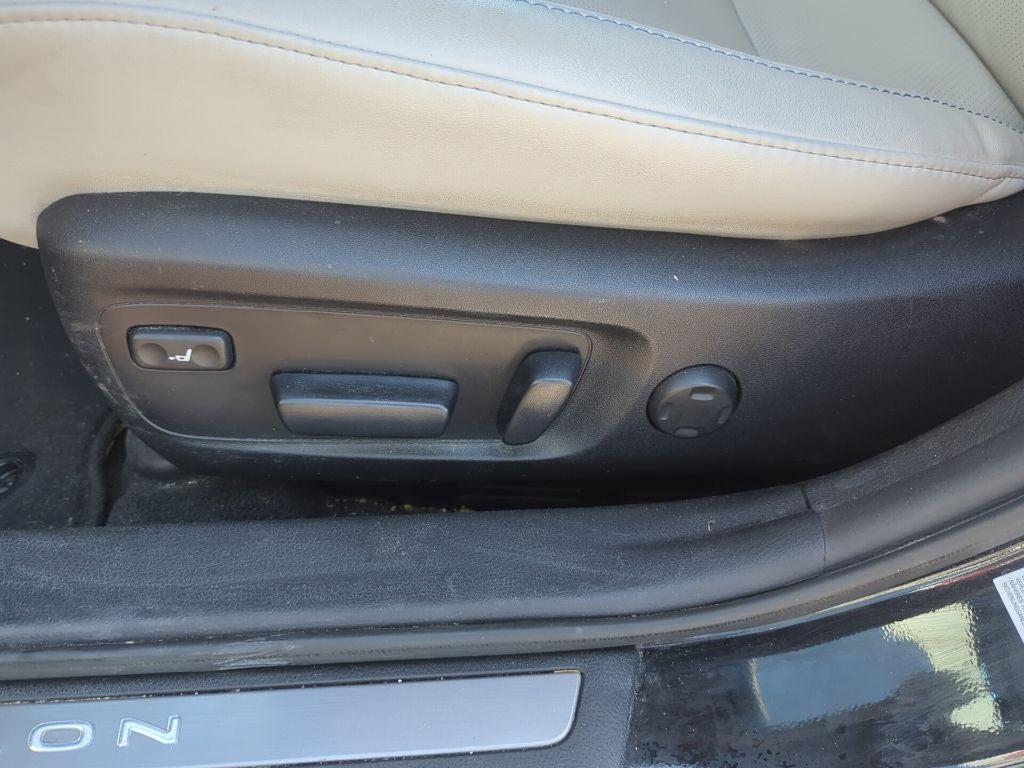 2013 Toyota Avalon Limited