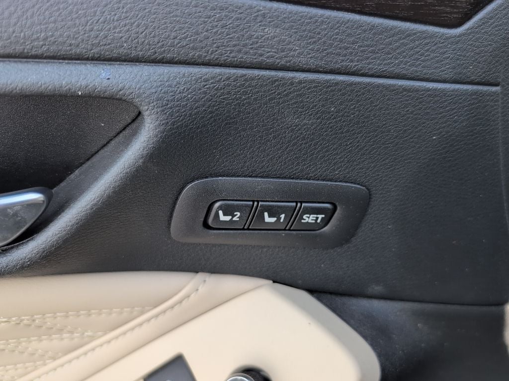 2019 Toyota Avalon Limited