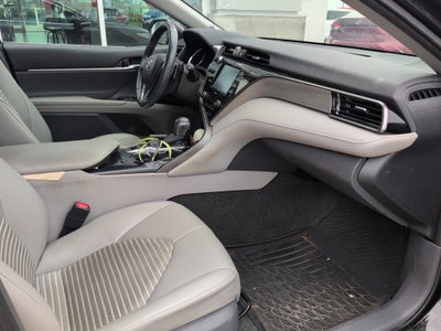 2020 Toyota Camry Hybrid SE