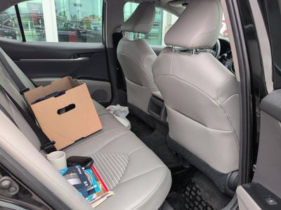 2020 Toyota Camry Hybrid SE