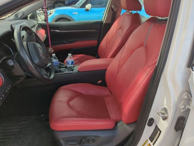 2022 Toyota Camry Hybrid XSE