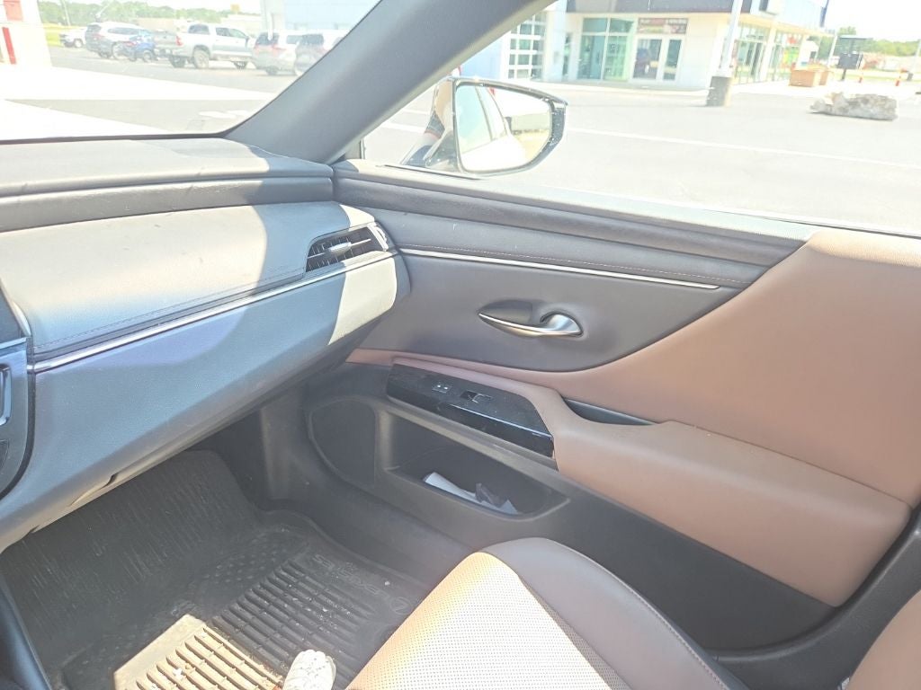 2022 Lexus ES 350