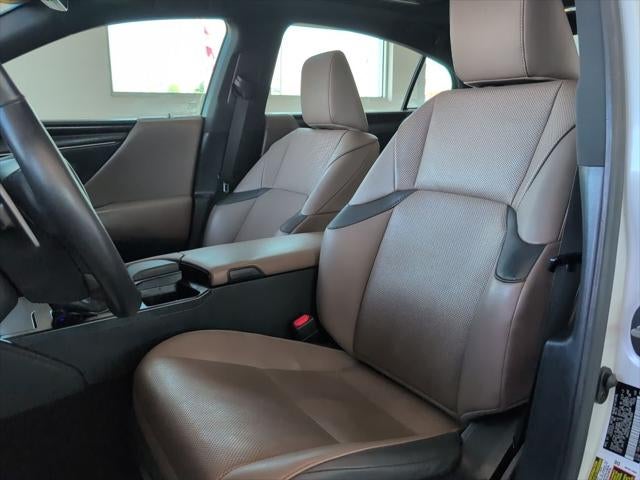 2022 Lexus ES 350