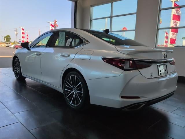 2022 Lexus ES 350
