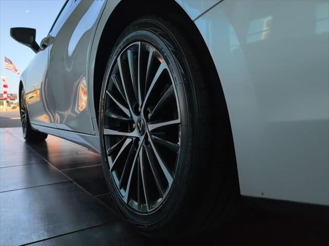 2022 Lexus ES 350